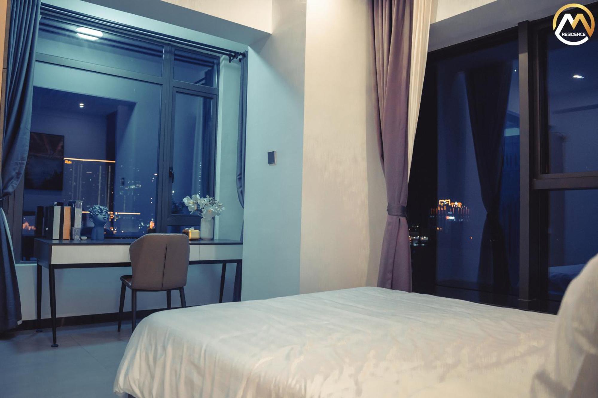 Hotel Serviced Apartments Top One Infinity Pool With View Of 360 Degree Phnom Penh Bagian luar foto